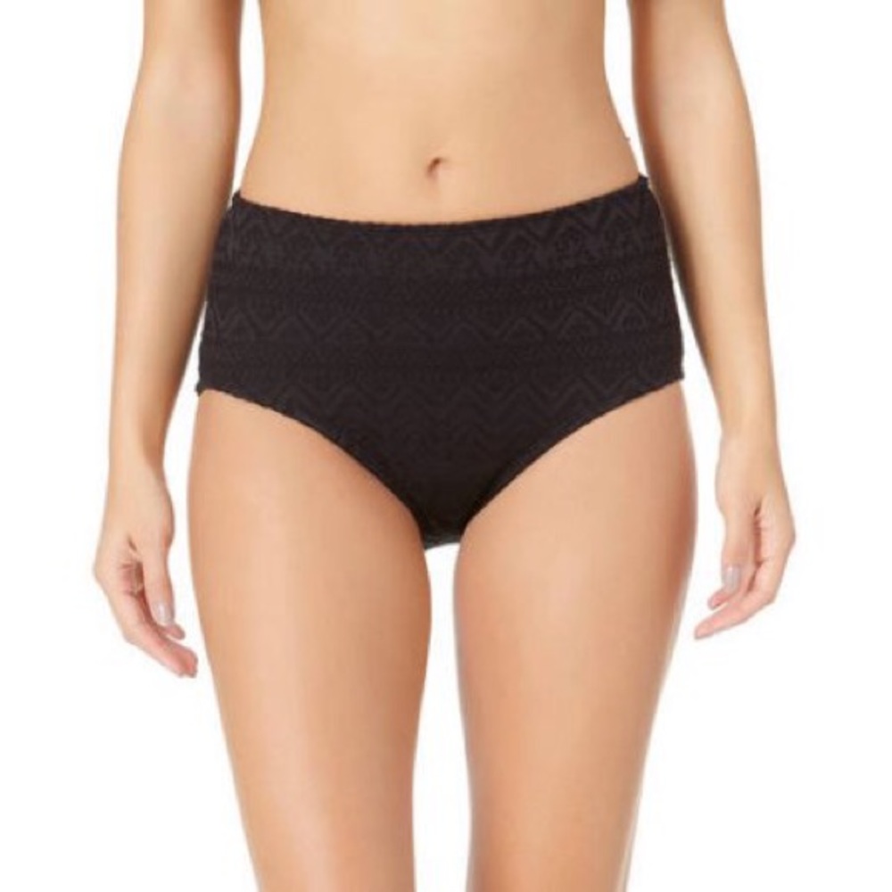 High Waisted bottoms 👙